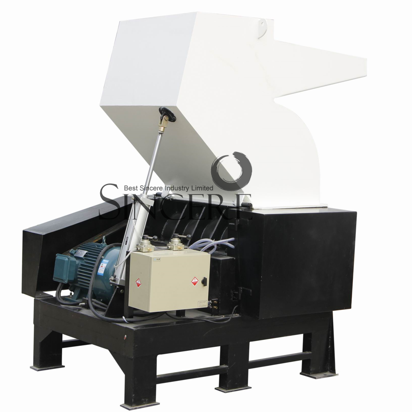 Strong plastic crusher